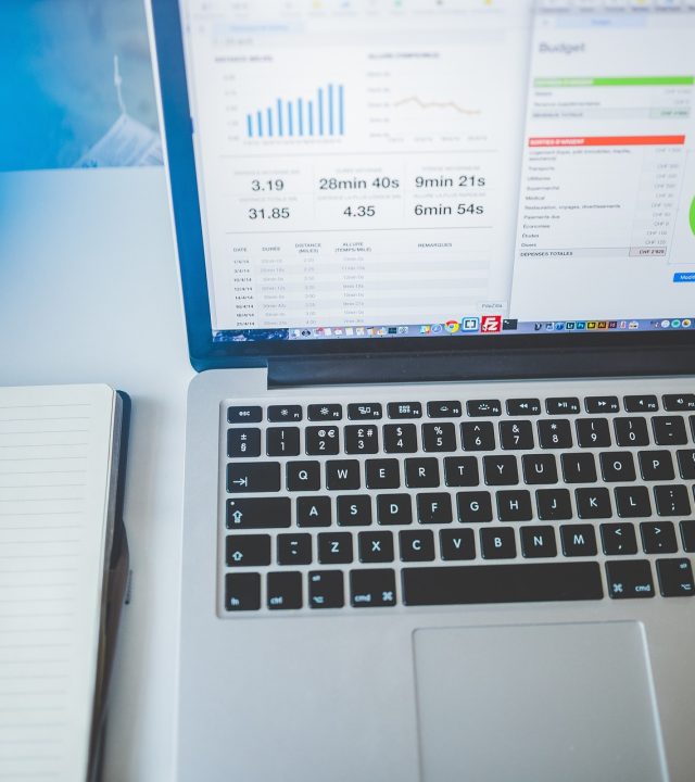 laptop 1836990 1920 (1)